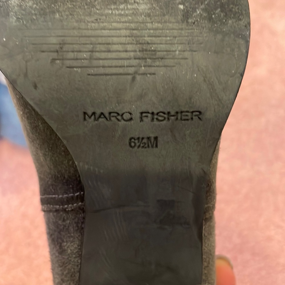 Barely Worn Marc Fisher Booties - image 3
